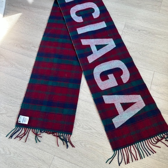 AUTHENTIC BALENCIAGA FRENCH SCARF - Picture 4 of 4